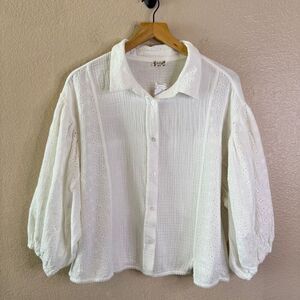 Free People Intimately Full Bloom Shirt Blouse Womens Size Medium Ivory Eyelet